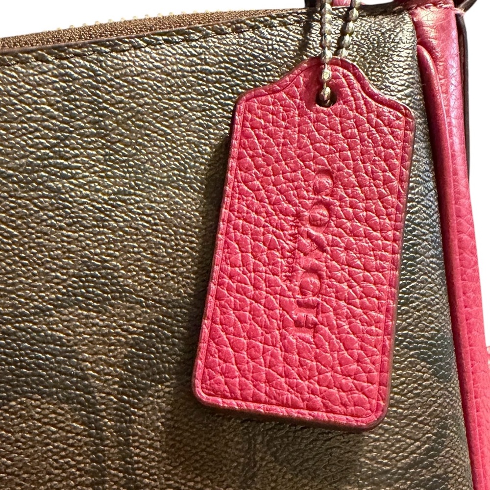 🔥🔥FIRE COACH SIGNATURE ELLIE FILE CROSSBODY BAG - Picture 10 of 12